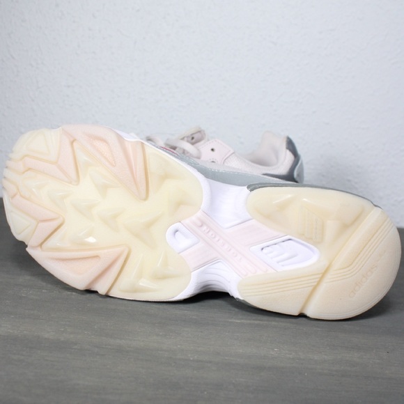 SOLD Adidas Falcon Shoes Light Peach Silver Size 8.5 - Picture 10 of 10
